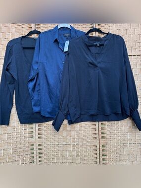 Banana Republic Top Bundle Women’s Large